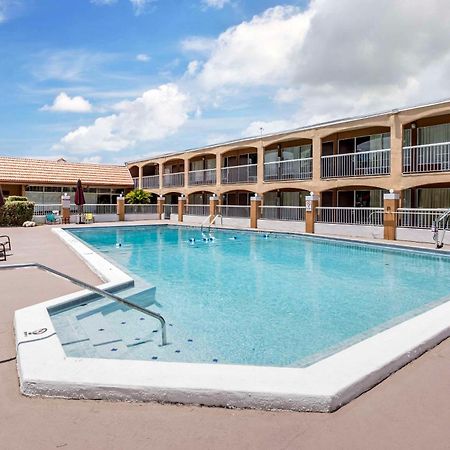 Quality Inn Alachua - Gainesville Area Εξωτερικό φωτογραφία